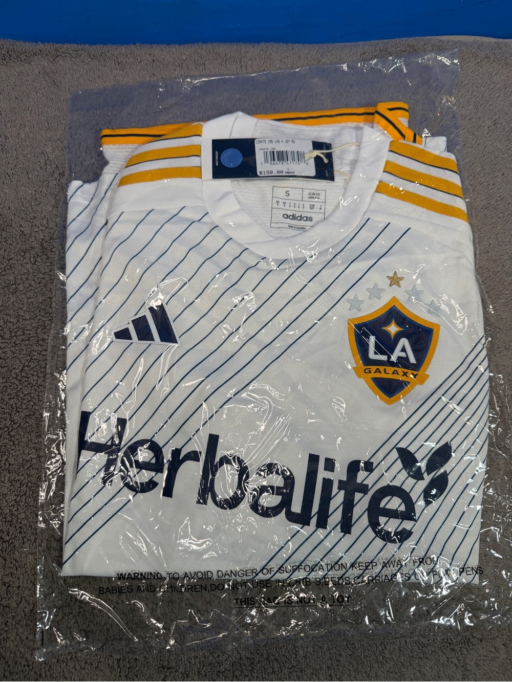 Adidas LA GALAXY
24/25
AUTHENTIC